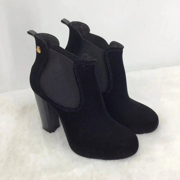 Lemon Jelly Women’s High Heel Chelsea Ankle Velvet Boot Black Size 38 EU 7-7.5US - Picture 2 of 9